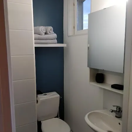 Les Jacinthes Apartment *
